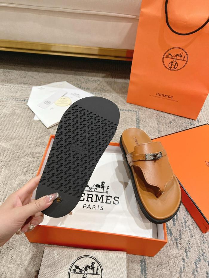 HERMES Empire Flip Flops Brown