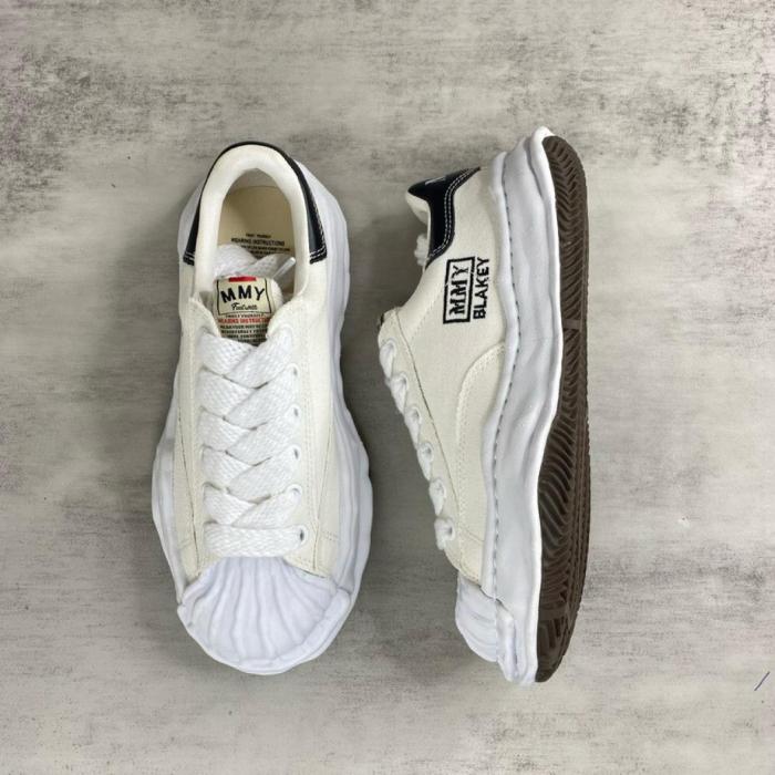 Maison Mihara Yasuhiro Blakey OG Sole Canvas Low White