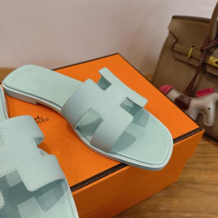 HERMES Oran Slide Slippers Women's Sky Blue