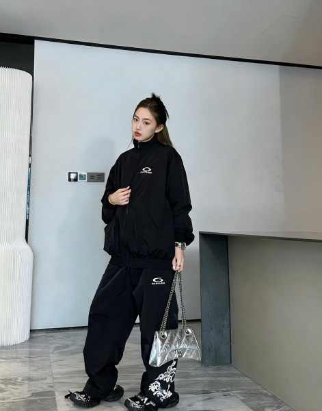 Balenciaga Logo Detailed Trousers