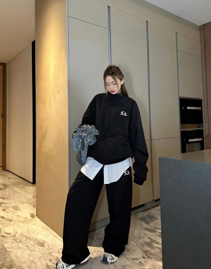 Balenciaga Logo Detailed Trousers