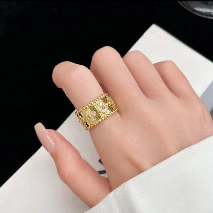 Van Cleef & Arpels Perlee Series 18K Gold Diamond Rings Unisex Gold