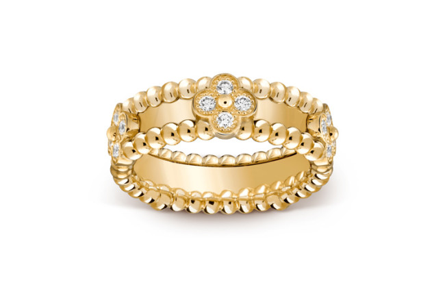 Van Cleef & Arpels Perlee Series 18K Gold Diamond Rings Unisex Gold