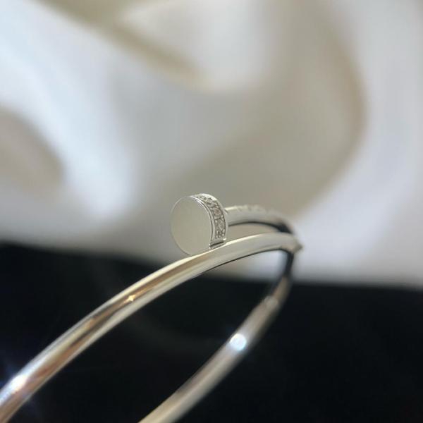 Cartier 18K white gold Juste Un Clou bracelet