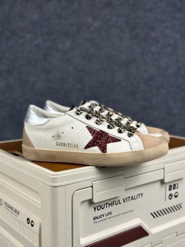 Golden Goose Super-Star Low-top Sneakers