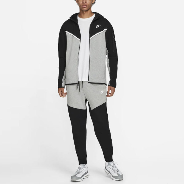 Nike Sportswear Tech Fleece Joggers Black/Dark Grey Heather/White