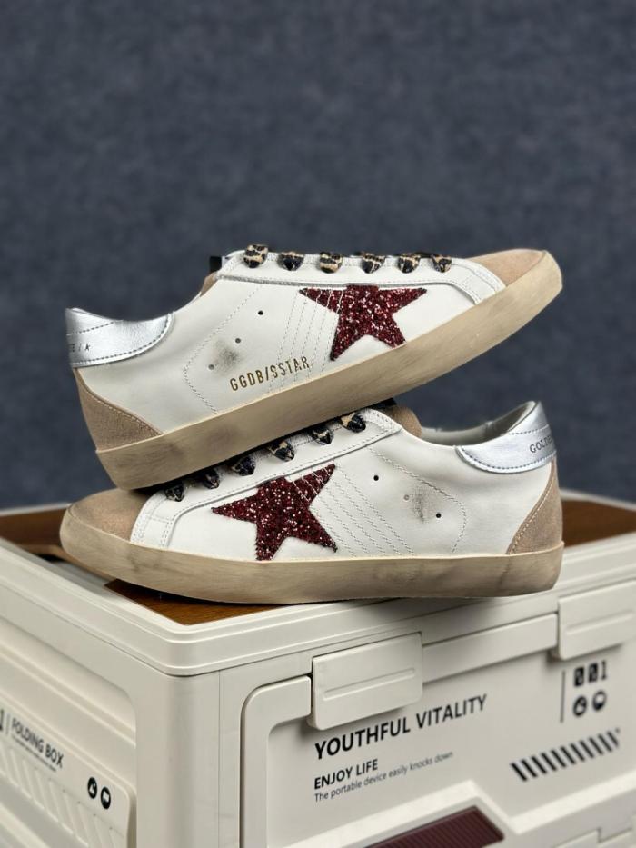 Golden Goose Super-Star Low-top Sneakers
