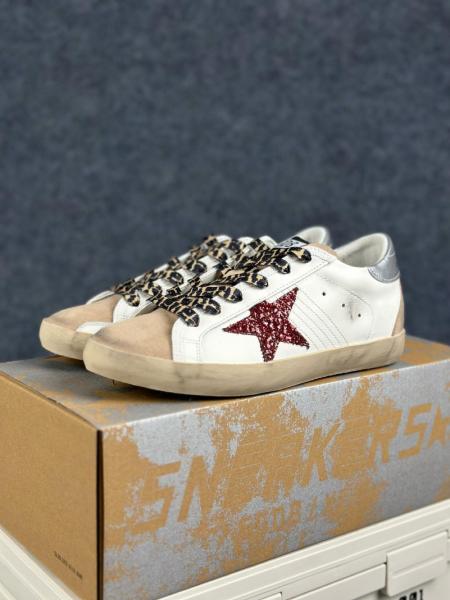 Golden Goose Super-Star Low-top Sneakers