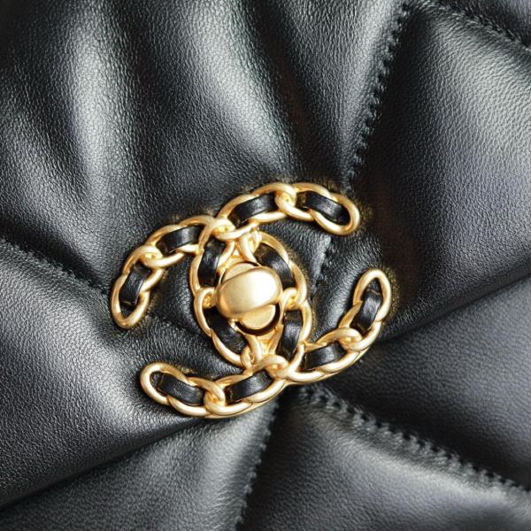 CHANEL 19 Flap Bag Goatskin Gold-Tone AS1160-B03215-94305 L26cm W9cm H16cm