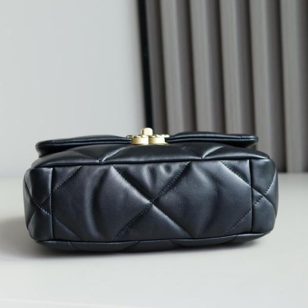 CHANEL 19 Flap Bag Goatskin Gold-Tone AS1160-B03215-94305 L26cm W9cm H16cm