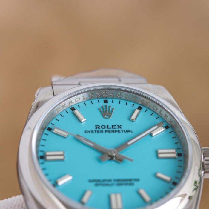 ROLEX Smooth Bezel, Oyster Perpetual Type Automatic Mechanical Movement Men's Watches Watch 41mm Blue Dial