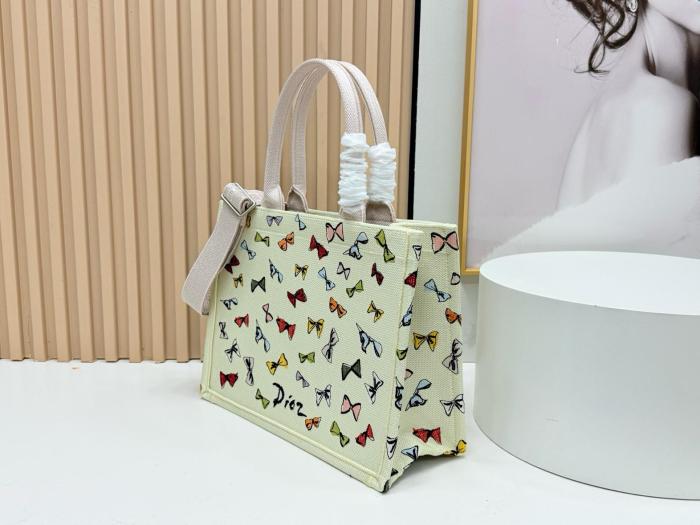 DIOR Dioriviera Cotton Tote Handbag Medium Women's Milk White Multicolor M1354OETR-M941 L36 W16.5 H27.5 cm