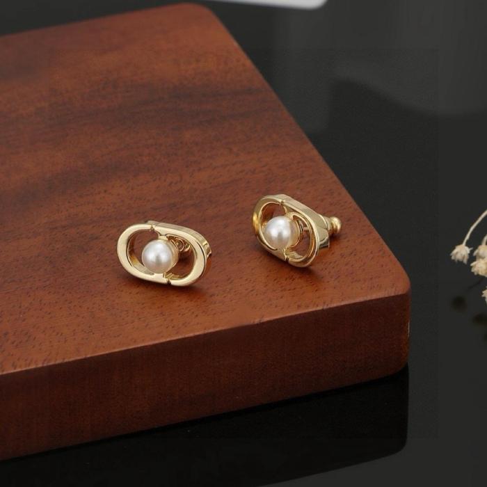 DIOR Resin, Metal Stud Earrings Women's Gold