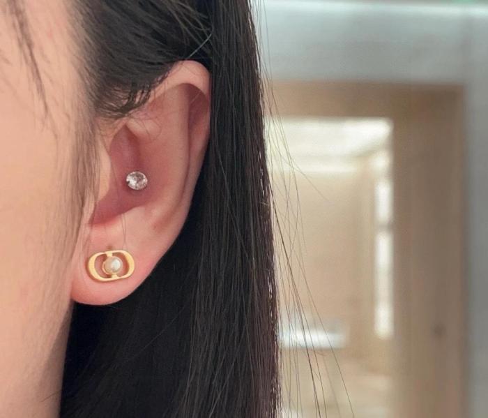 DIOR Resin, Metal Stud Earrings Women's Gold