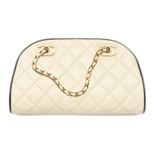 CHANEL Lambskin & Gold Metal Handbag Women's Beige & Black AP5254-B24014-U9424 L21*W4.8*H9.5cm