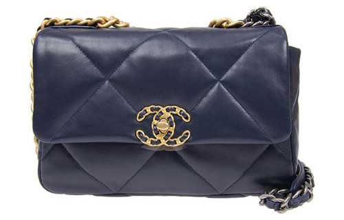 CHANEL 19Bag Lambskin Flap Bag, Shoulder Bag, Crossbody Bag Women's Navy Blue AS1160-B04852-NC025 size L26cm W9cm H16cm
