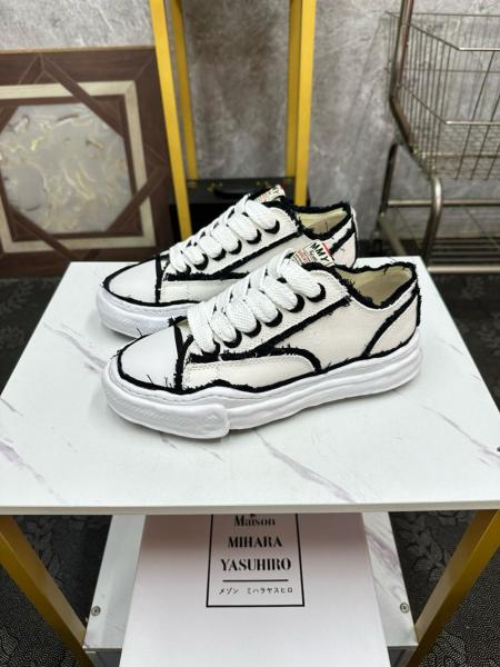 MIHARA YASUHIRO Peterson OG Sole Low Beige