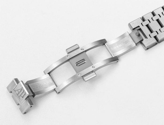 AUDEMARS PIGUET Royal Oak 15500ST Watch 'Silver' Case Diameter/Size 41mm