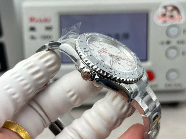 ROLEX【Pre-Owned】2004 pre-owned Yacht-Master 34mm Case Diameter/Size 40mm*40mm*12mm