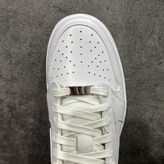 Jordan 1 Retro Low Og Sp Travis Scott Michael Rubin White Party Friends And Family