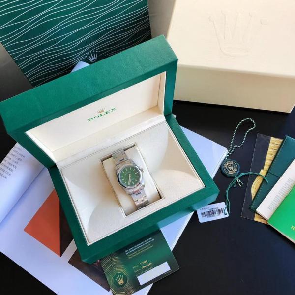 ROLEX Smooth Bezel, Oyster Perpetual Type Automatic Mechanical Movement Women's Watch 31mm Green Dial