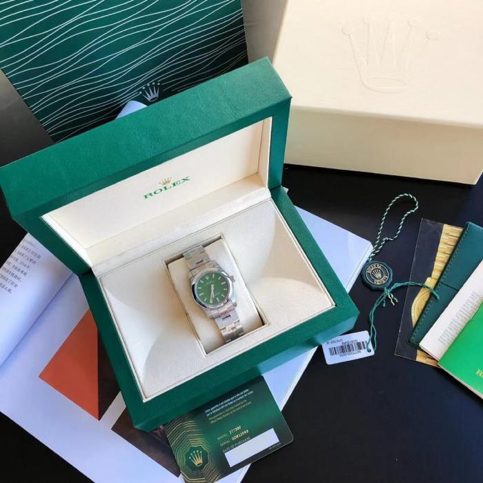 ROLEX Smooth Bezel, Oyster Perpetual Type Automatic Mechanical Movement Women's Watch 31mm Green Dial