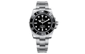 ROLEX【Pre-Owned】2011 pre-owned Submariner 40mm