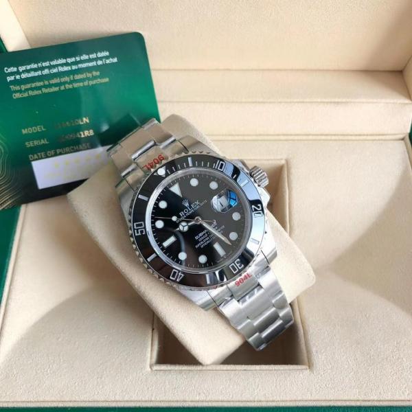 ROLEX【Pre-Owned】2011 pre-owned Submariner 40mm