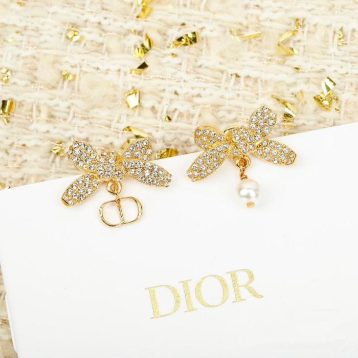 DIOR Resin Crystal Earrings Unisex Gold/White