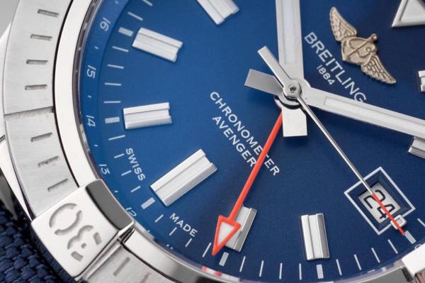 BREITLING Avenger Collection Automatic Mechanical Movement Men's Watches Watch 43mm Blue Dial