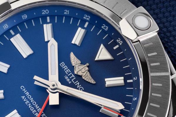 BREITLING Avenger Collection Automatic Mechanical Movement Men's Watches Watch 43mm Blue Dial