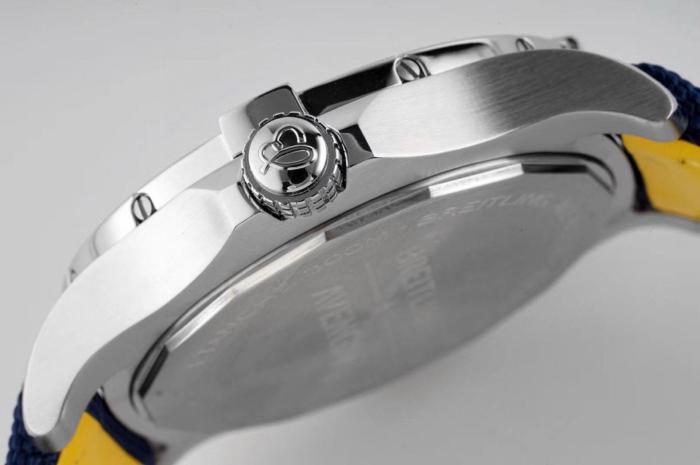 BREITLING Avenger Collection Automatic Mechanical Movement Men's Watches Watch 43mm Blue Dial