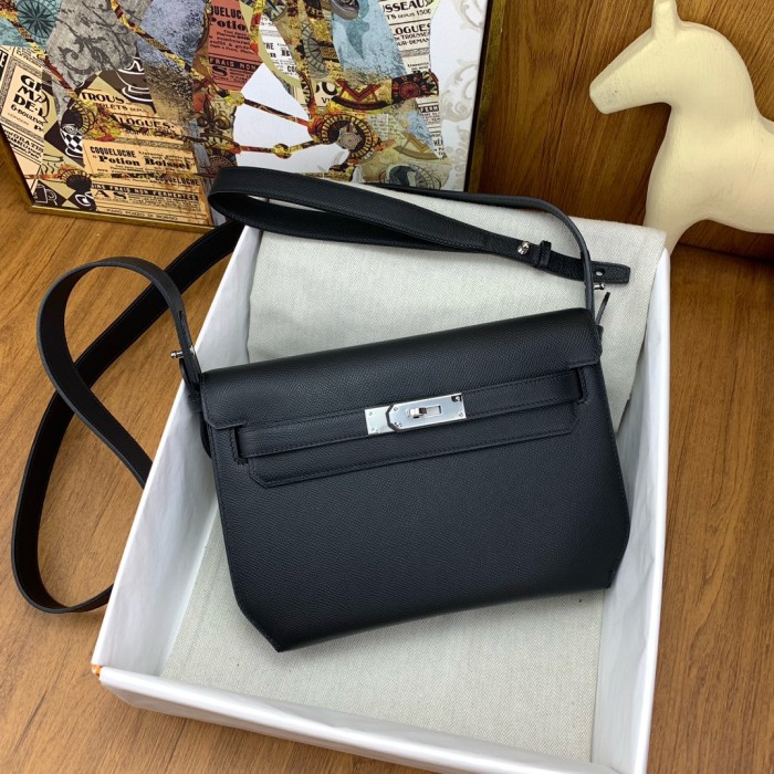 HERMES Kelly Depeches Evergrain Cow Leather Clutch Men's Noir Black H078399CK89 L25.2cm W4cm H19.5cm
