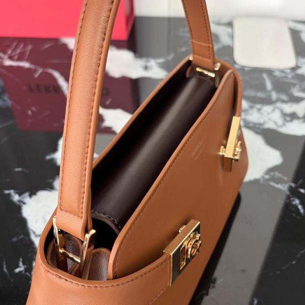 FERRAGAMO Hug Calfskin Handbag Mini Women's Dark Brown 21A711-795369 L25*W10.5*H17.5 cm