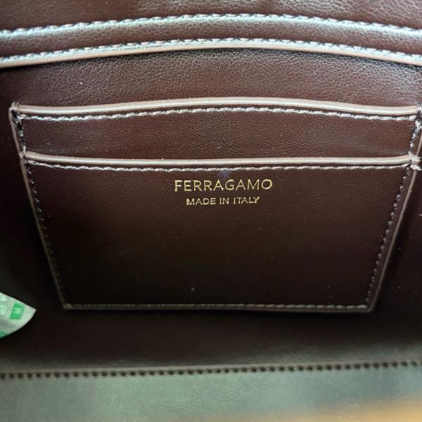 FERRAGAMO Hug Calfskin Handbag Mini Women's Dark Brown 21A711-795369 L25*W10.5*H17.5 cm