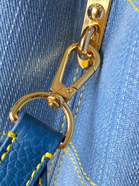 LOUIS VUITTON Capucines Denim With Taurillon Leather Trim Shoulder Bag, Crossbody Bag, Handbag Small Women's Blue M27302 L27*W9*H17.3cm