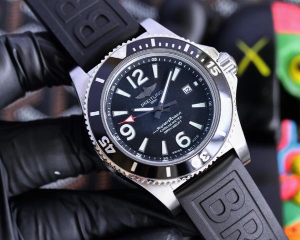 BREITLING Super Ocean Collection Automatic Mechanical Movement Fashion Men's Watch Black Dial
