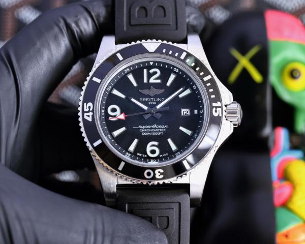 BREITLING Super Ocean Collection Automatic Mechanical Movement Fashion Men's Watch Black Dial
