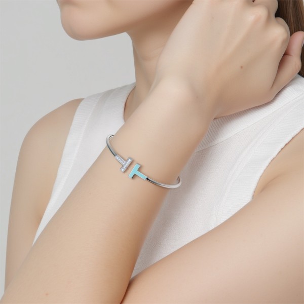 TIFFANY & CO. Pre Owned 10s 18K White Gold Diamond T wire Bracelet