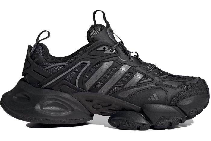 adidas XLG Runner Deluxe Black