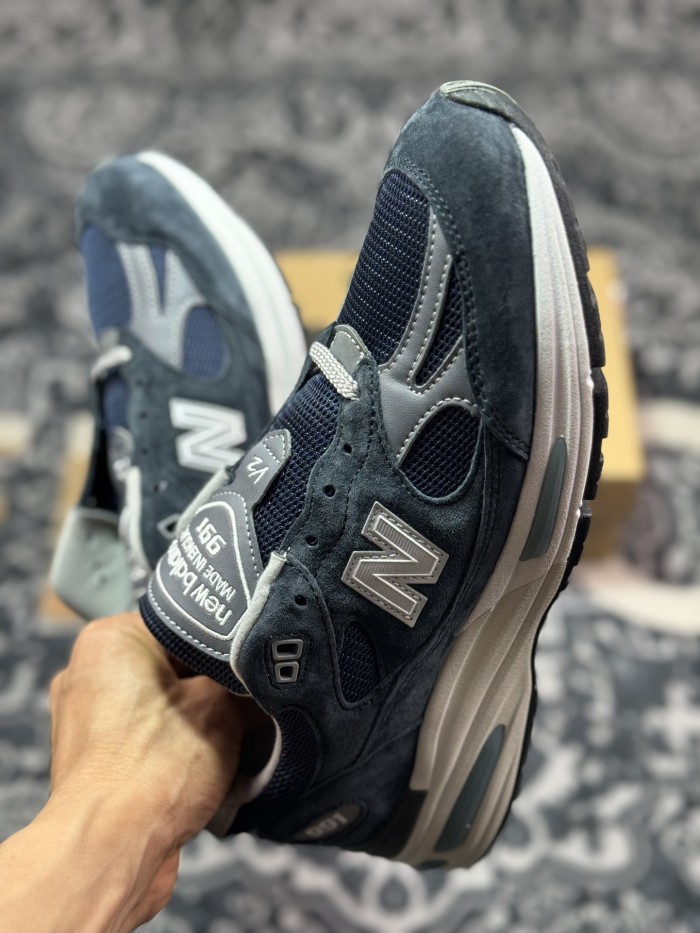 New Balance 991v2 MiUK Dark Navy