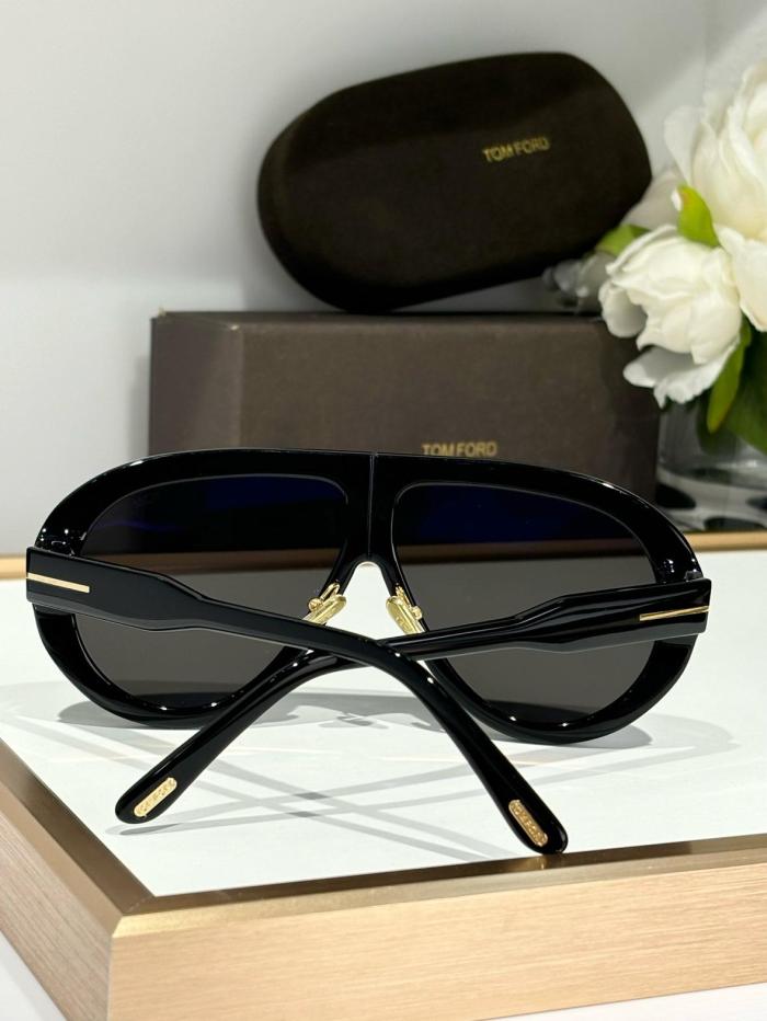 Tom Ford pilot-frame sunglasses