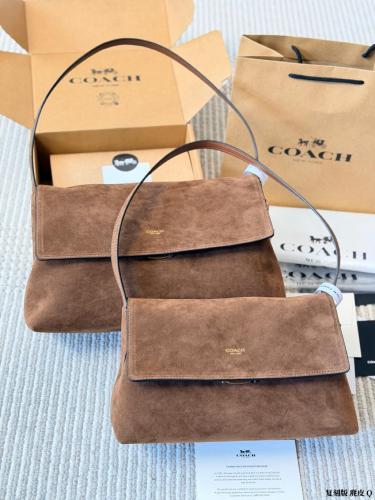 COACH Chelsea Cow Split Leather Shoulder Bag Large Women's Warm Brown CDS59-B4WBR size L30cm W12cm H18cm