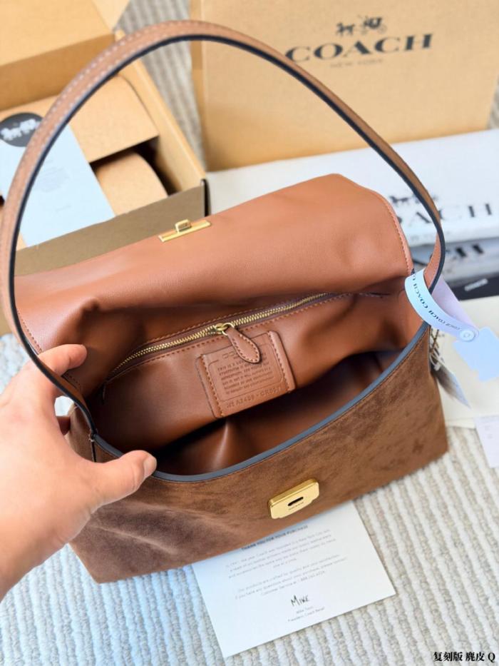 COACH Chelsea Cow Split Leather Shoulder Bag Large Women's Warm Brown CDS59-B4WBR size L30cm W12cm H18cm