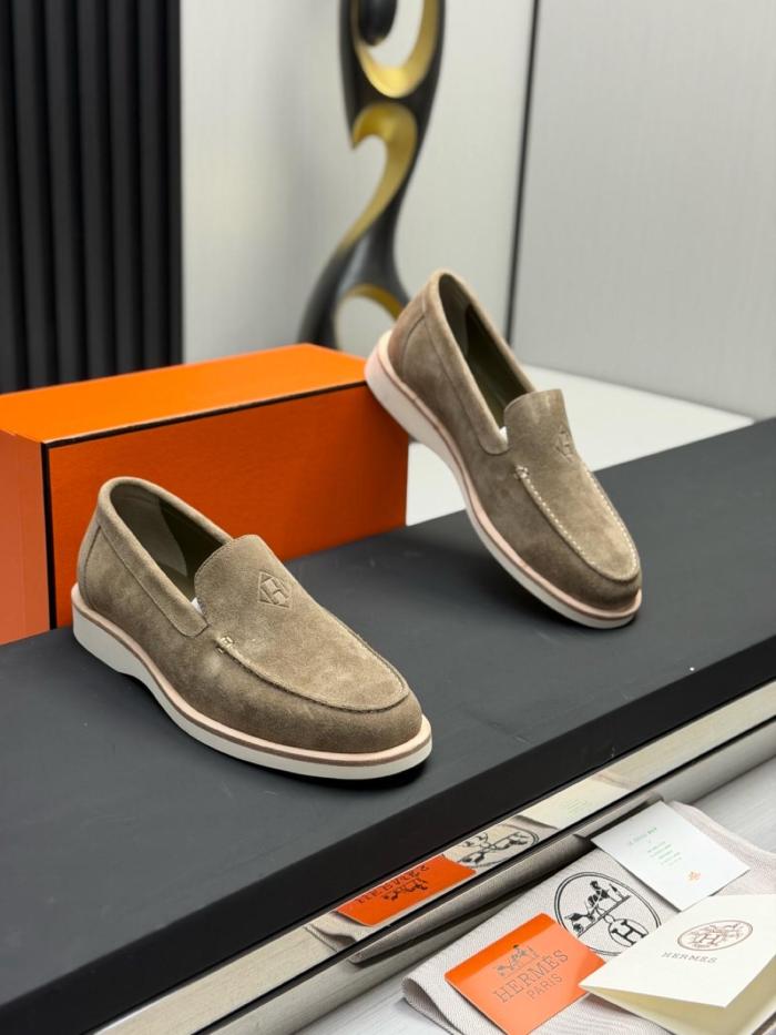 HERMES Casual Shoes 2.5cm Men's Gray