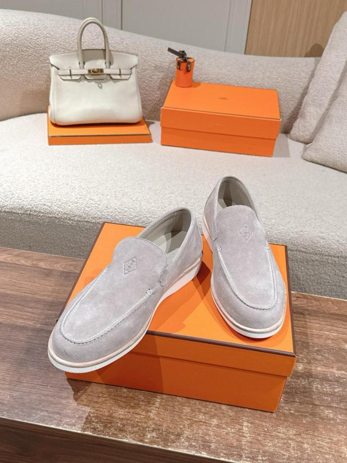 HERMES Low Calfskin Casual Leather Shoes Men's Beige