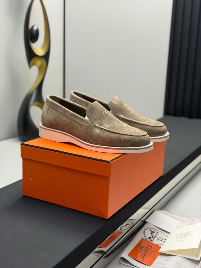 HERMES Casual Shoes 2.5cm Men's Gray