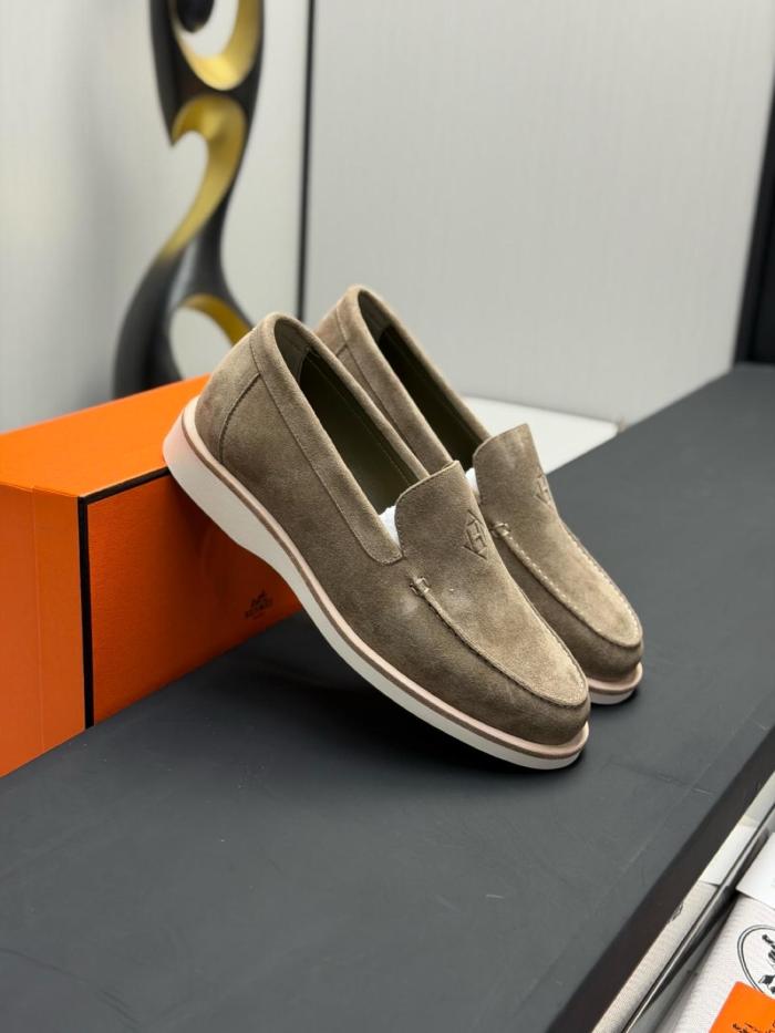 HERMES Casual Shoes 2.5cm Men's Gray