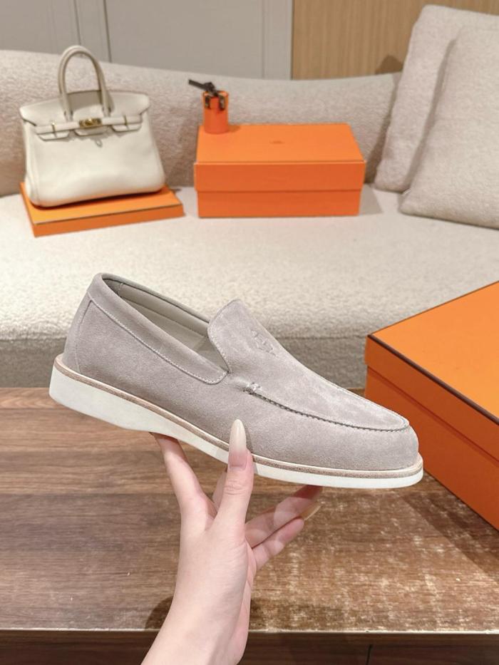 HERMES Low Calfskin Casual Leather Shoes Men's Beige