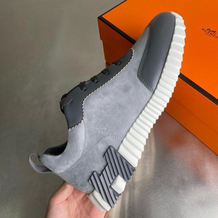 HERMES Low top Casual Shoes Gray